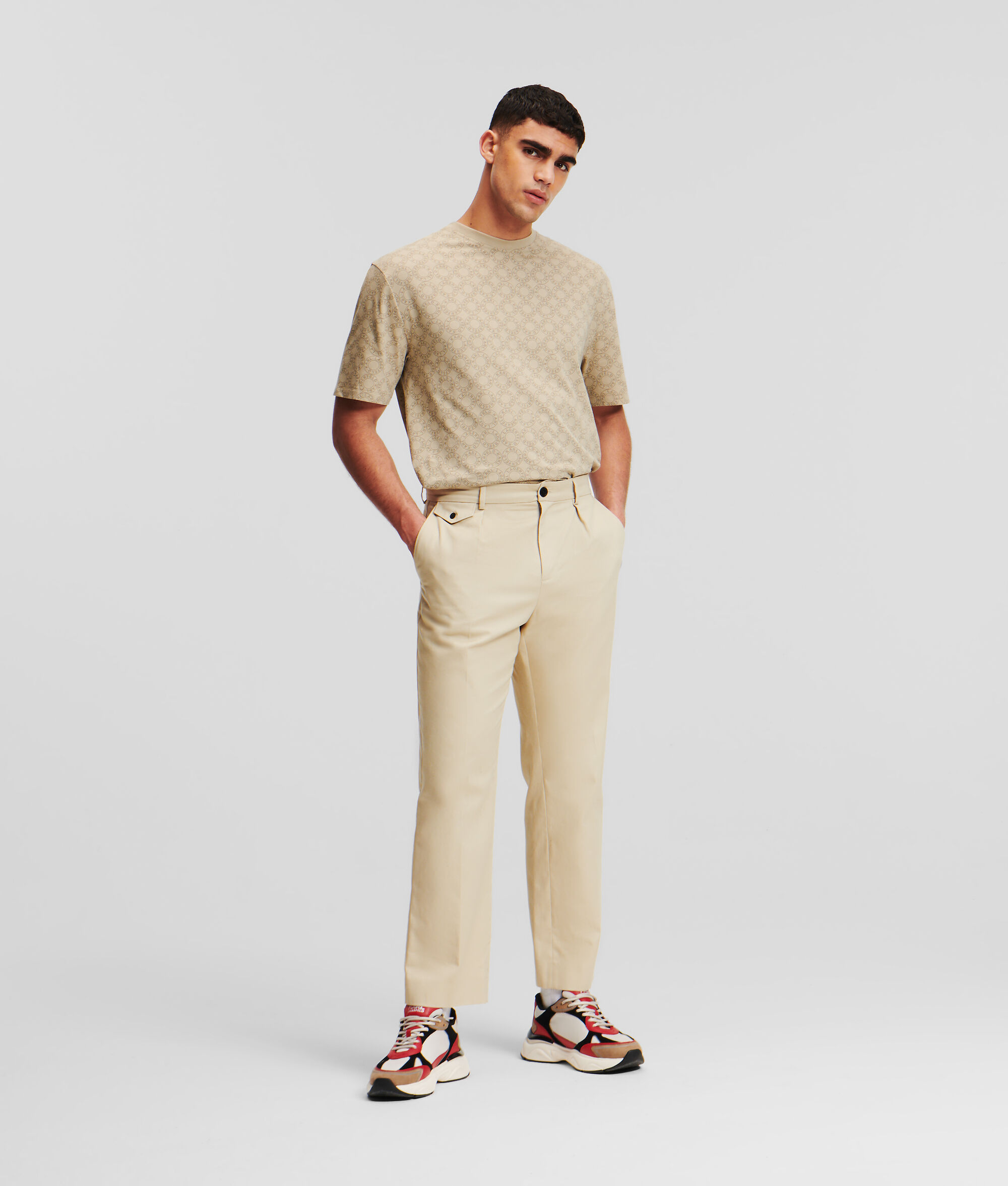 (image for) Time-Tested CLASSIC CHINO TROUSERS